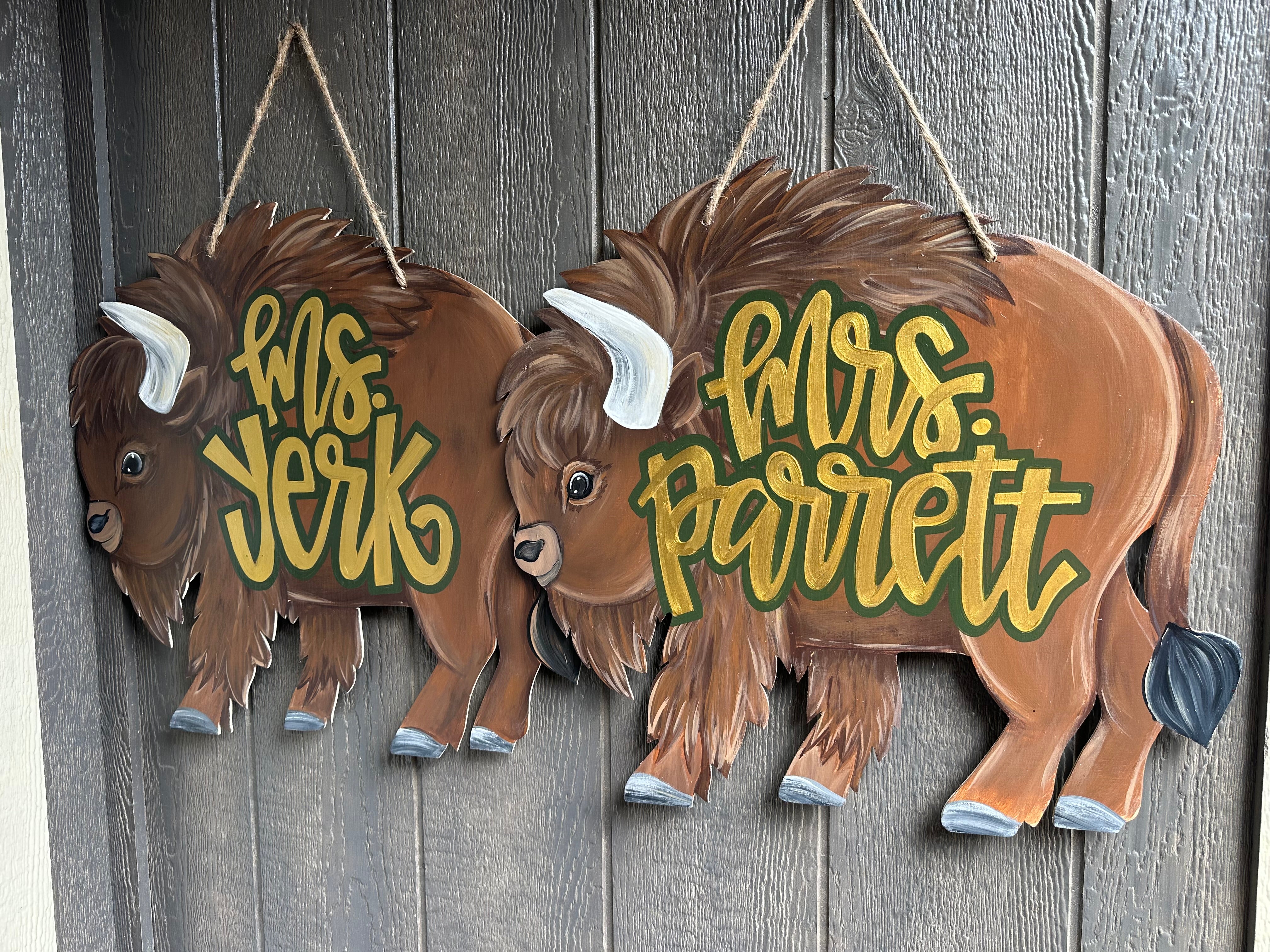 Buffalo Door Hanger