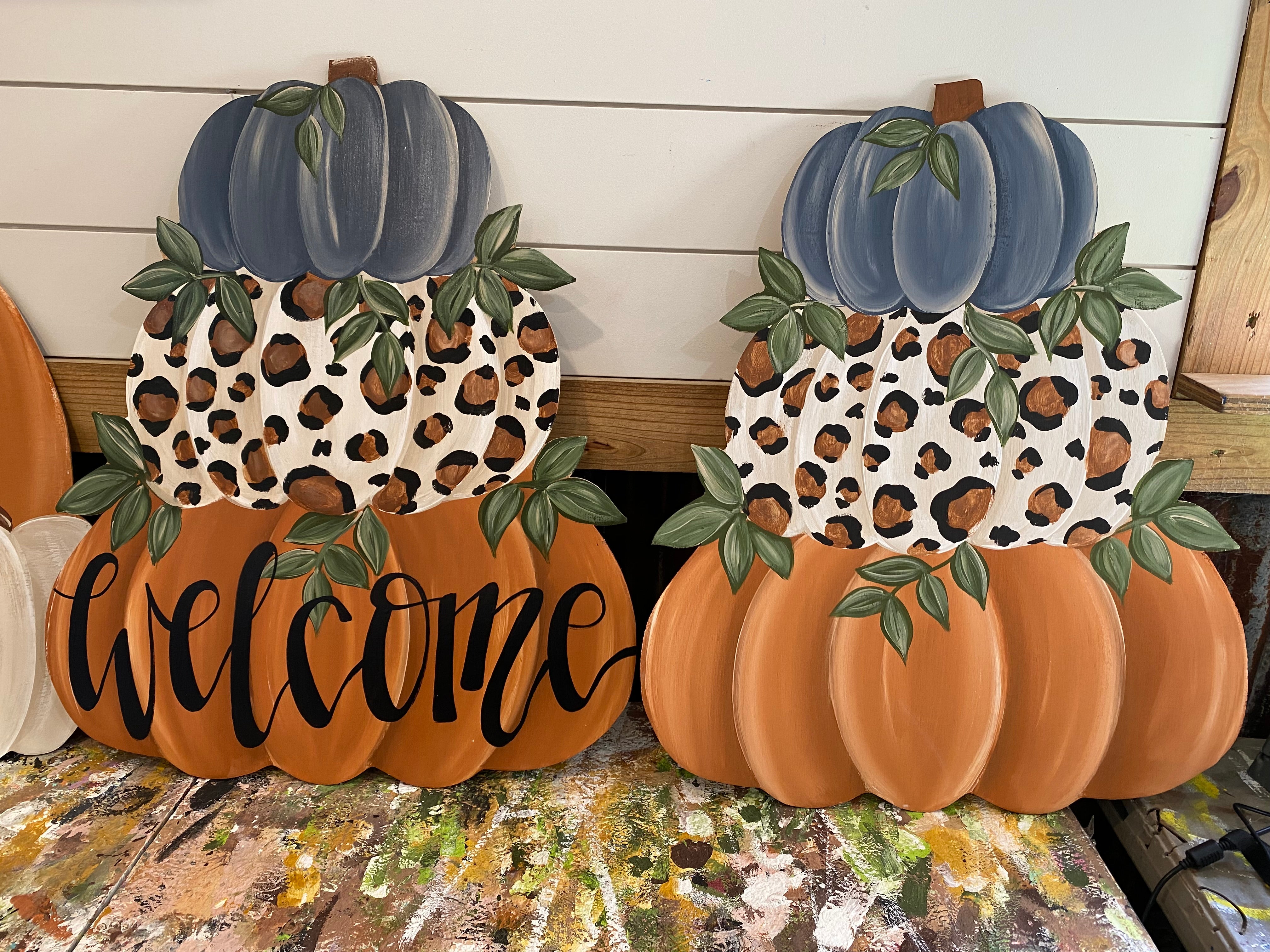 Leopard Fall Pumpkin Stack