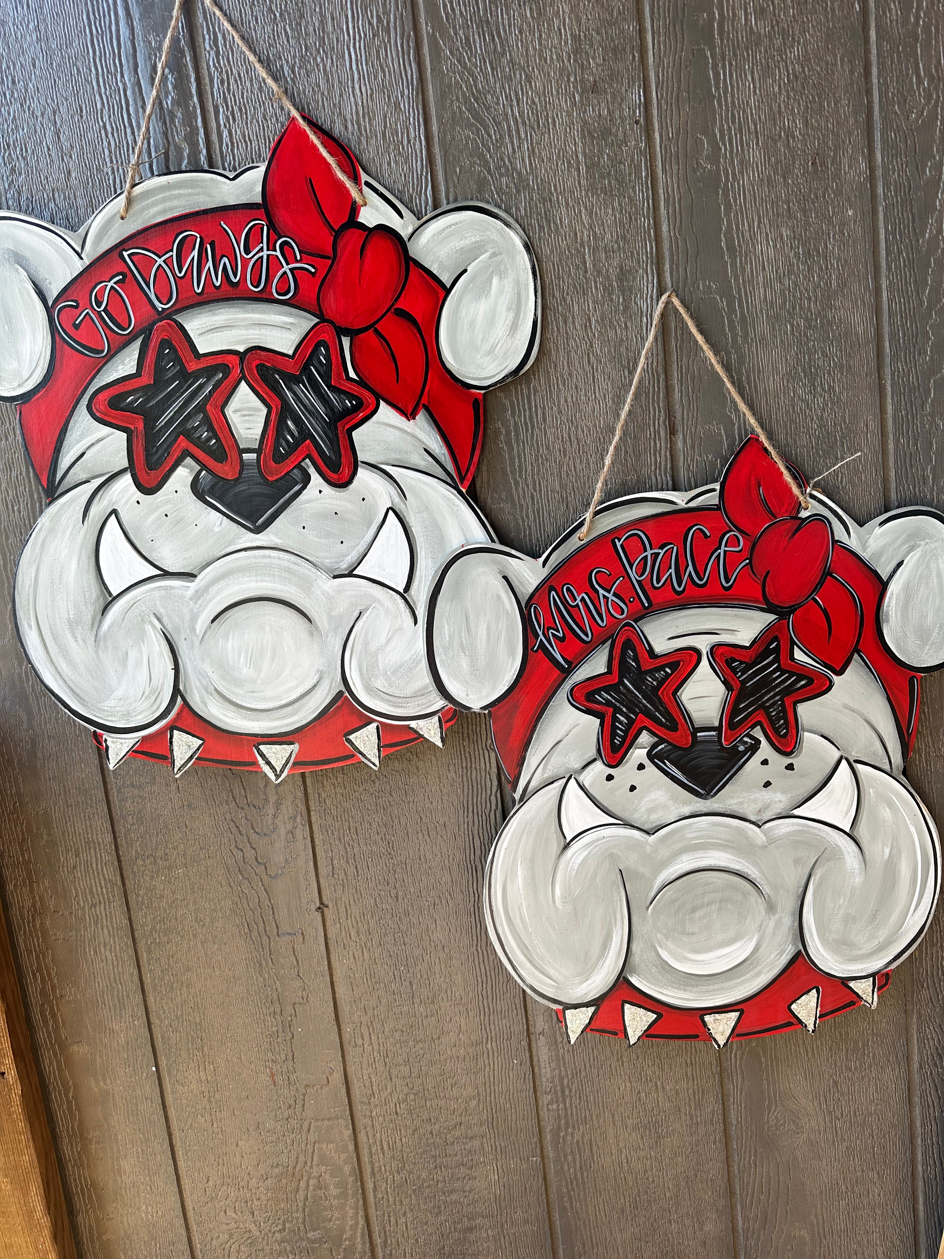 Bulldog Door Hanger