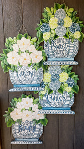 Chinoiserie & Magnolias Door Hanger